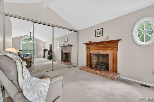 2480 Annapolis Way, St Charles, MO 63303