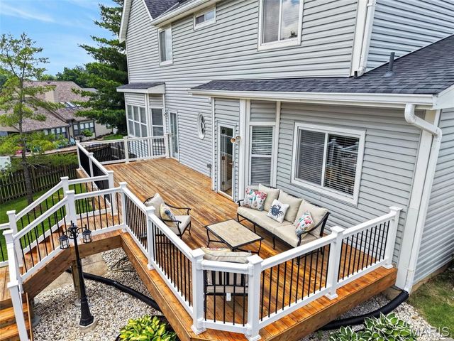 2480 Annapolis Way, St Charles, MO 63303