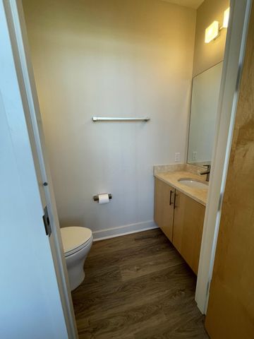 199 S 5th Street, 604, Columbus, OH 43215