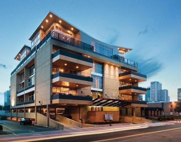 199 S 5th Street, 604, Columbus, OH 43215