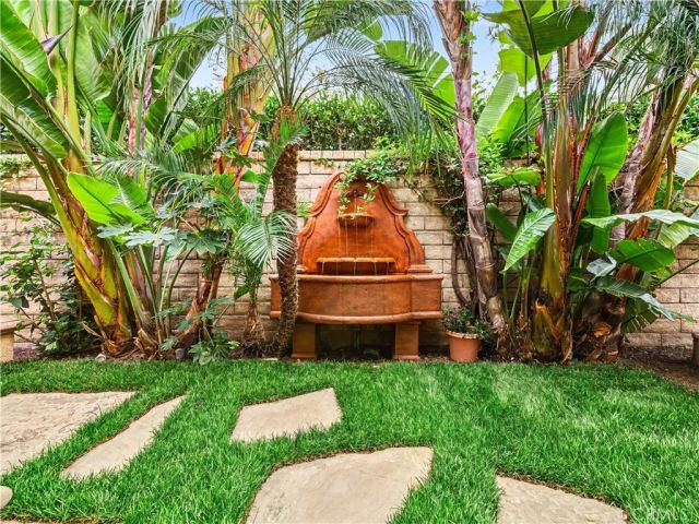 4696 Refugio Court, Camarillo, CA 93012