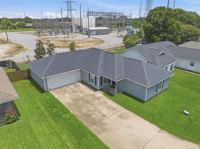 5641 Smokey Hills Trail, Lake Charles, LA 70605