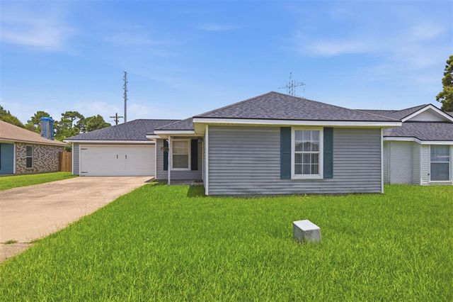 5641 Smokey Hills Trail, Lake Charles, LA 70605
