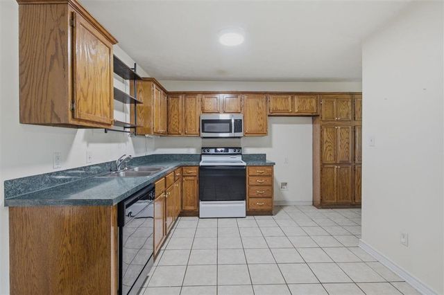 5641 Smokey Hills Trail, Lake Charles, LA 70605