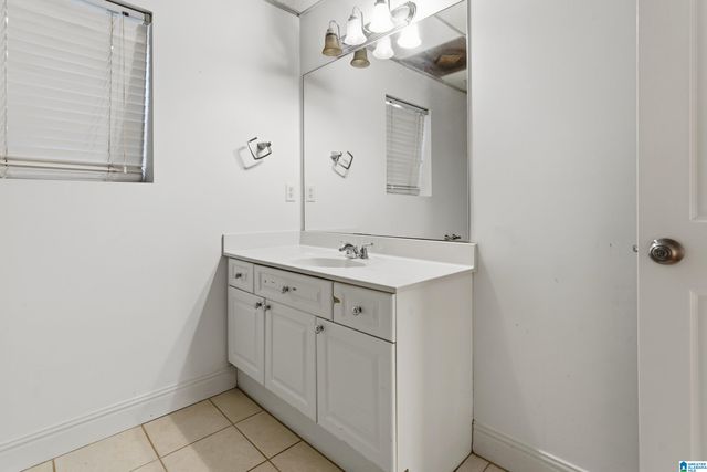132 OAKLYN HILLS DRIVE, Chelsea, AL 35043