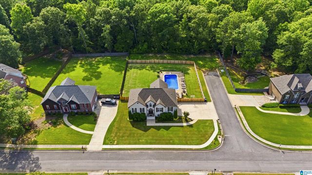 132 OAKLYN HILLS DRIVE, Chelsea, AL 35043