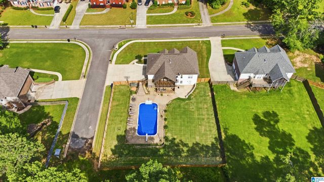 132 OAKLYN HILLS DRIVE, Chelsea, AL 35043