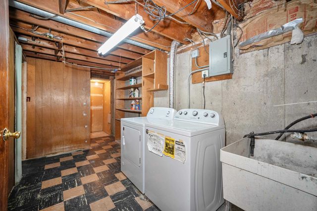 1654 E Columbia Ave, Spokane, WA 99207