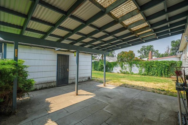 1654 E Columbia Ave, Spokane, WA 99207
