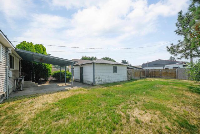 1654 E Columbia Ave, Spokane, WA 99207