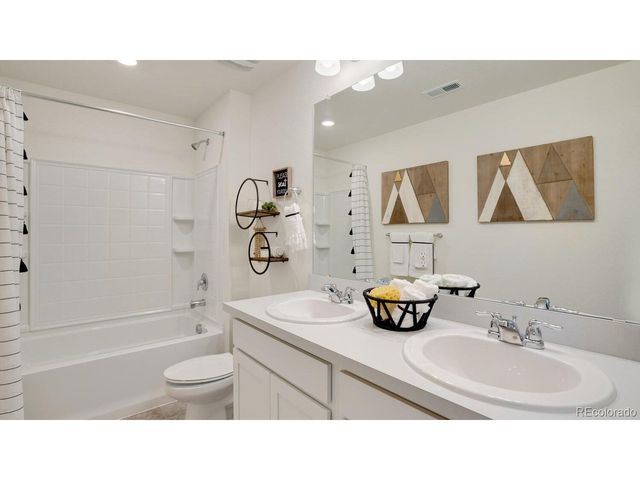 11655 Reagan Ridge Dr, Colorado Springs, CO 80925