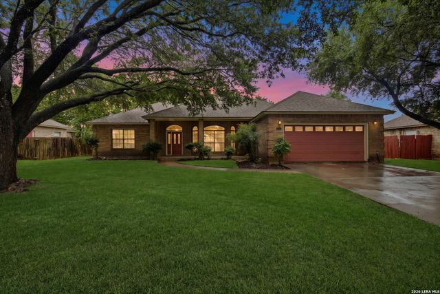 1073 MEMORIAL CIR, New Braunfels, TX 78130