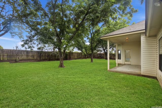 1073 MEMORIAL CIR, New Braunfels, TX 78130