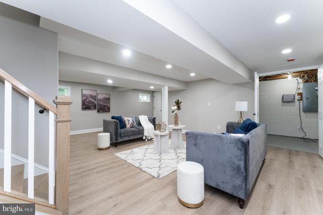 6411 EARLHAM DR, Bethesda, MD 20817