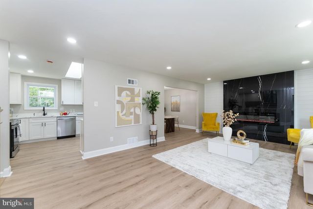 6411 EARLHAM DR, Bethesda, MD 20817