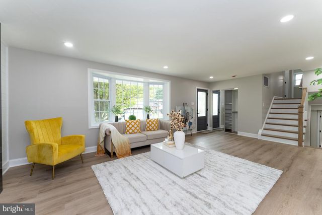 6411 EARLHAM DR, Bethesda, MD 20817