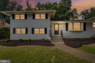 6411 EARLHAM DR, Bethesda, MD 20817