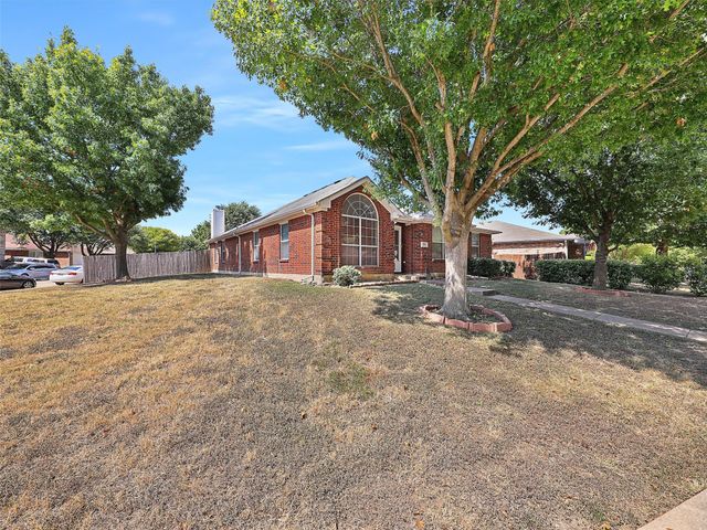 7971 Harmony Creek Road, Dallas, TX 75237