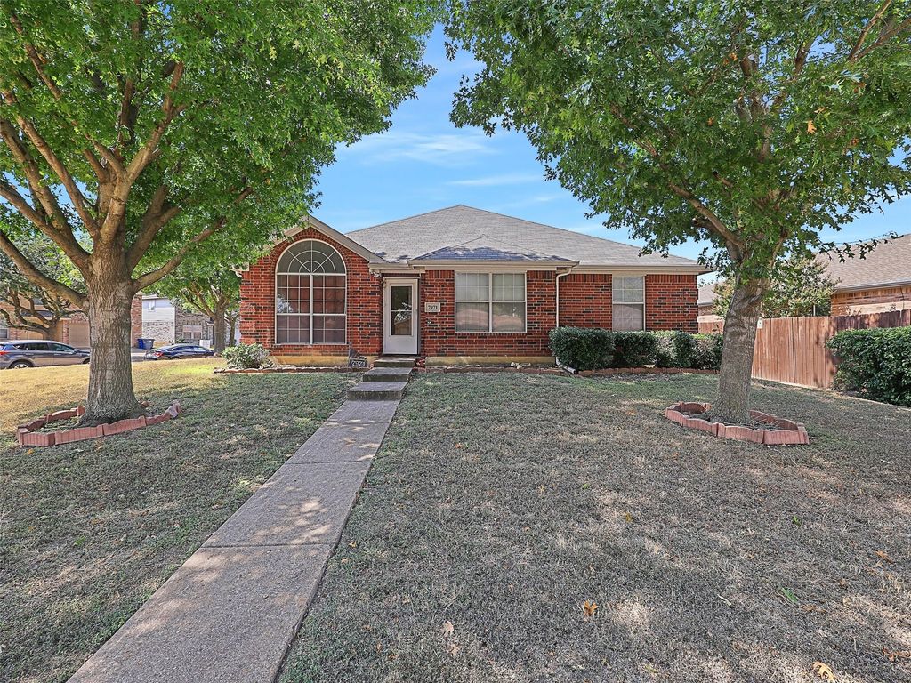 7971 Harmony Creek Road, Dallas, TX 75237
