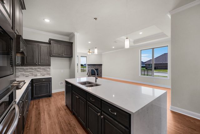 704 Proverbs Court, Heath, TX 75126