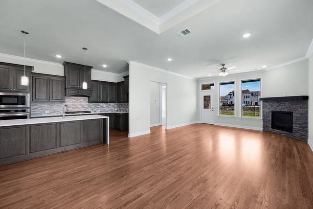 704 Proverbs Court, Heath, TX 75126