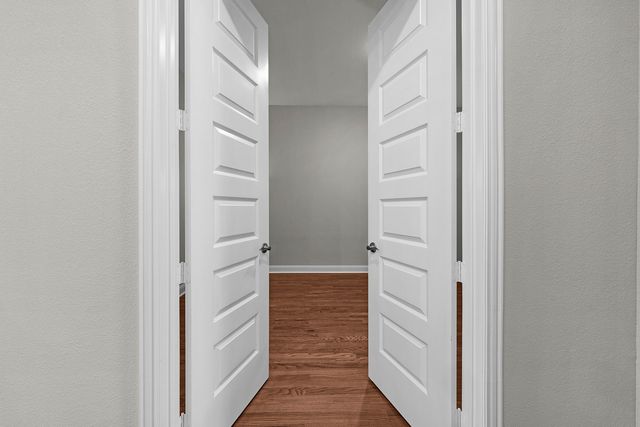 704 Proverbs Court, Heath, TX 75126