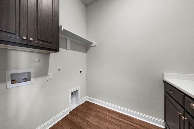 704 Proverbs Court, Heath, TX 75126