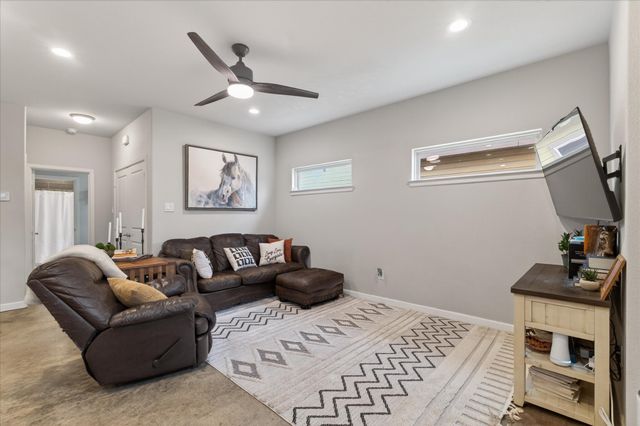 5353 US Highway 377, Tioga, TX 76271