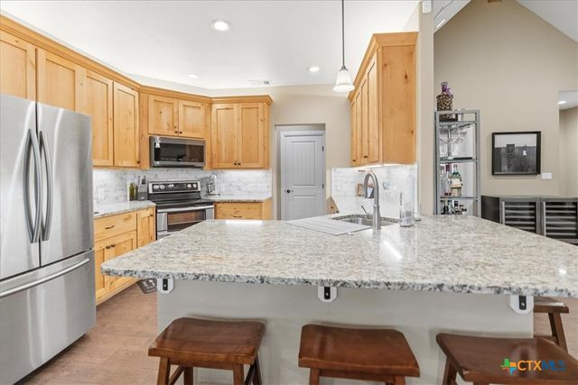 9 Caliche Court, Wimberley, TX 78676