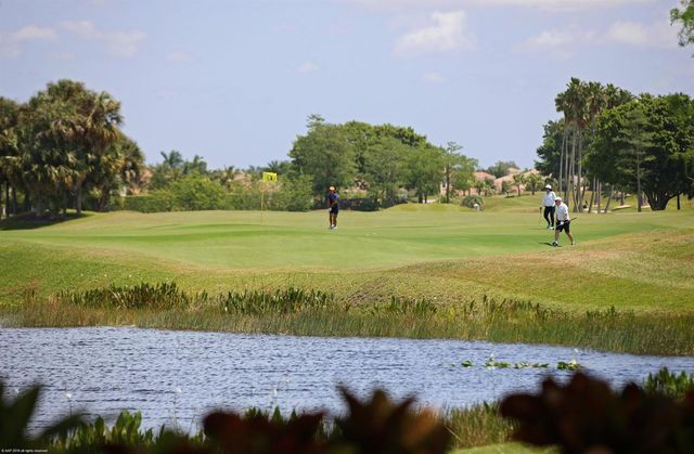 2571 Players Court, Wellington, FL 33414