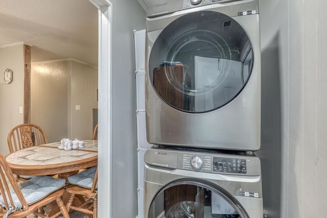 502 Hospital Hill Road, Mountain City, TN 37683