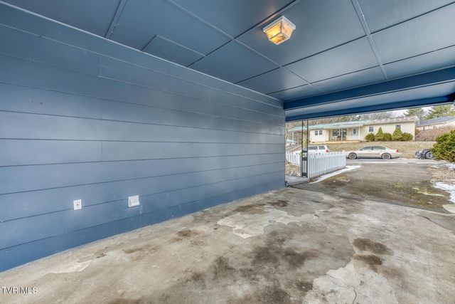 502 Hospital Hill Road, Mountain City, TN 37683