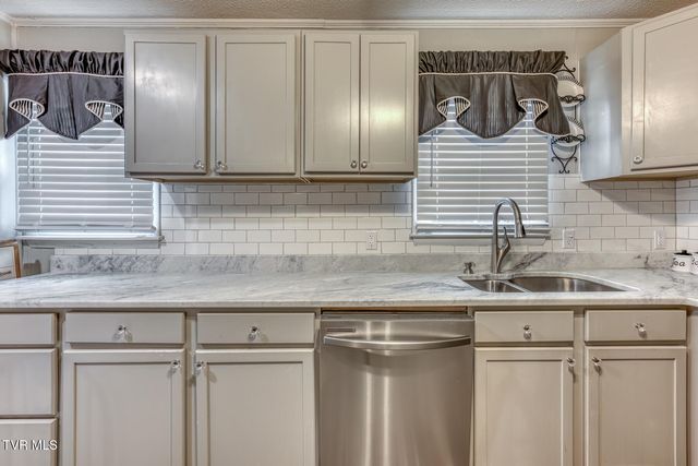 502 Hospital Hill Road, Mountain City, TN 37683