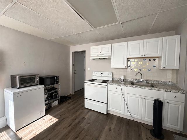 732 Broadway 2, Bethlehem City, PA 18015