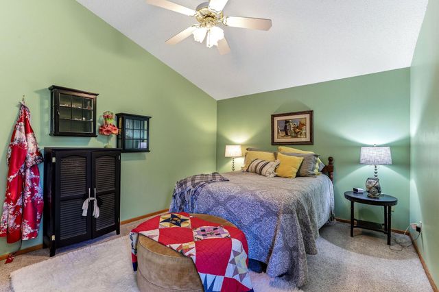 9205 Yorkshire Lane, Brooklyn Park, MN 55443