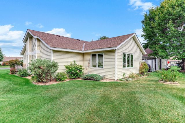 9205 Yorkshire Lane, Brooklyn Park, MN 55443