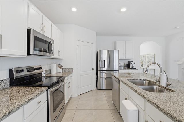 1697 BAY BREEZE DRIVE, St Cloud, FL 34771