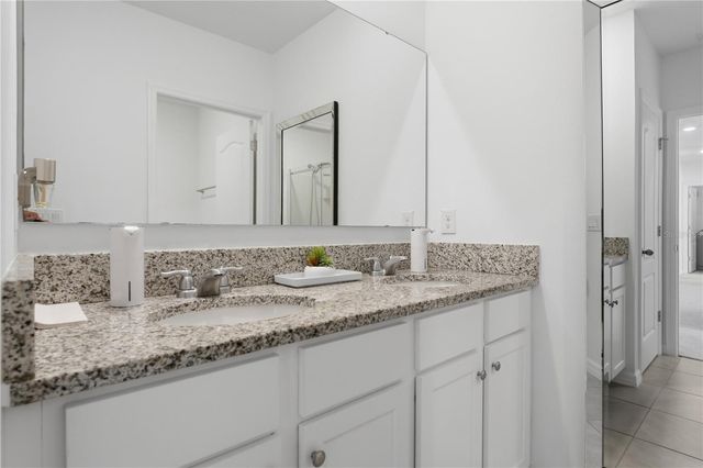 1697 BAY BREEZE DRIVE, St Cloud, FL 34771