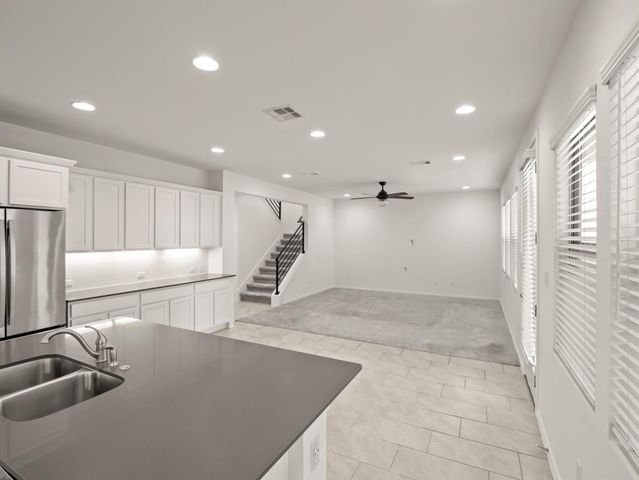 605 Golden Glory RD, Leander, TX 78641