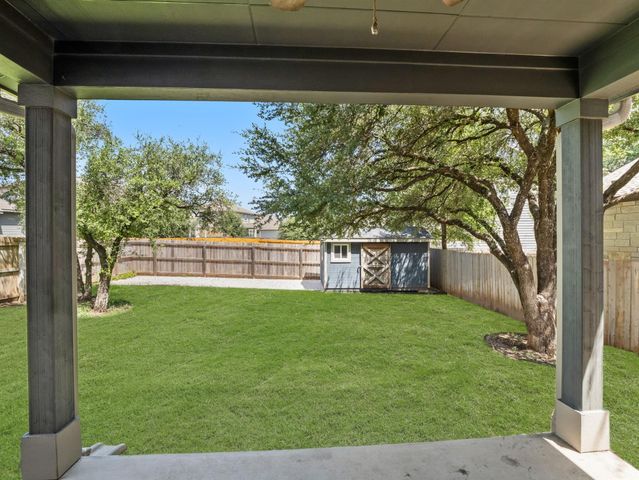 605 Golden Glory RD, Leander, TX 78641