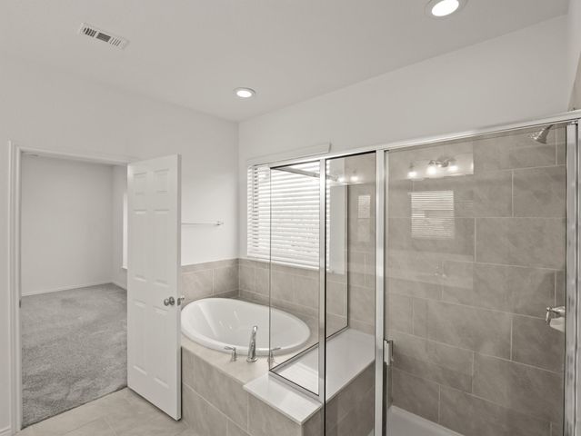 605 Golden Glory RD, Leander, TX 78641