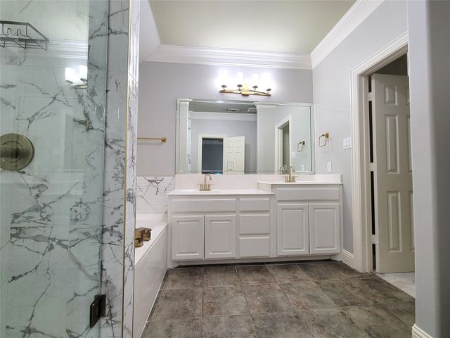 5824 La Vista Drive, Dallas, TX 75206