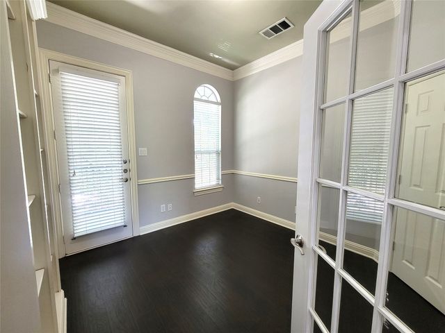 5824 La Vista Drive, Dallas, TX 75206