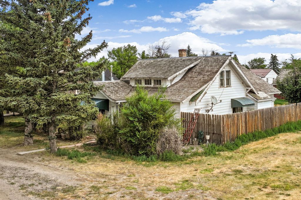 121 Central Avenue S, Dutton, MT 59433 photo 1