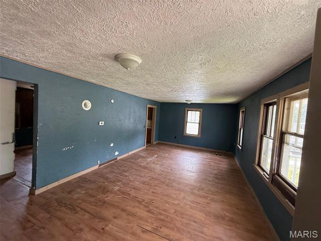 304 Central Avenue, Marble Hill, MO 63764