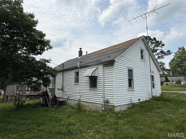 304 Central Avenue, Marble Hill, MO 63764