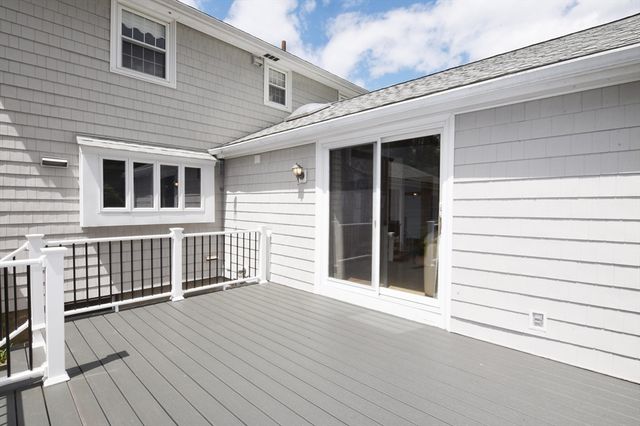 99 Louise Rd, Braintree, MA 02184