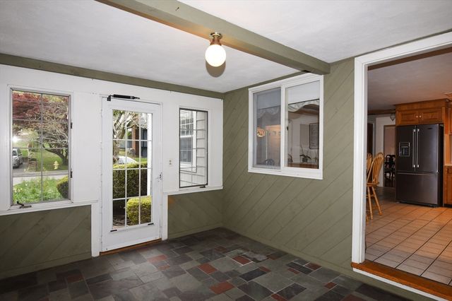 99 Louise Rd, Braintree, MA 02184