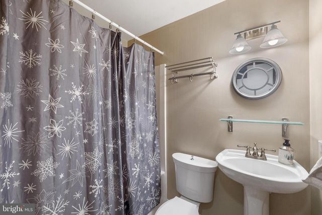 2977 SOUTHAVEN DR, Annapolis, MD 21401