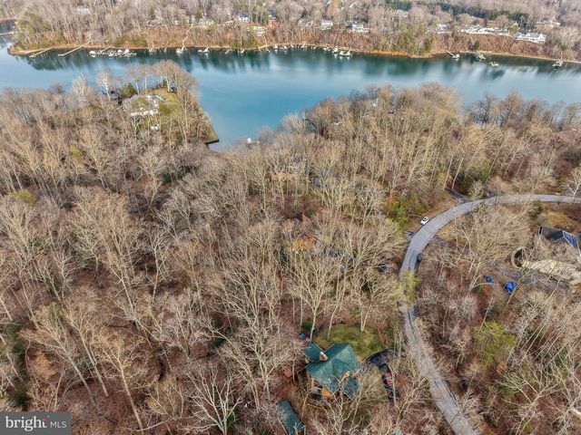 2977 SOUTHAVEN DR, Annapolis, MD 21401